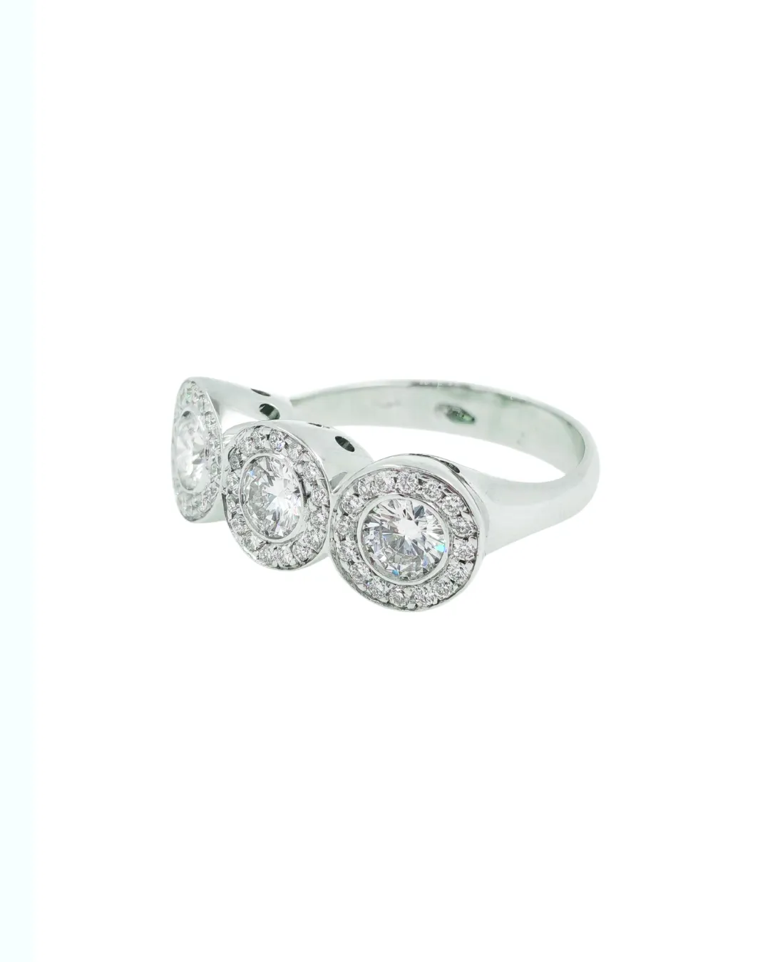 Anello trilogy in oro bianco 18kt con diamanti naturali, foto 3 di 4