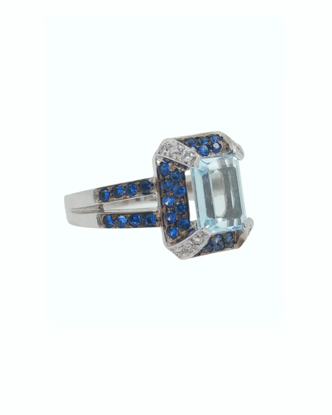 Anello in oro bianco 18kt con acquamarina, zaffiri e diamanti, foto 3 di 4