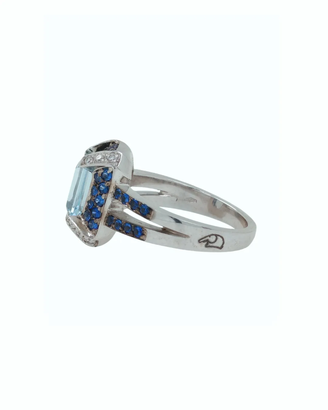 Anello in oro bianco 18kt con acquamarina, zaffiri e diamanti, foto 4 di 4