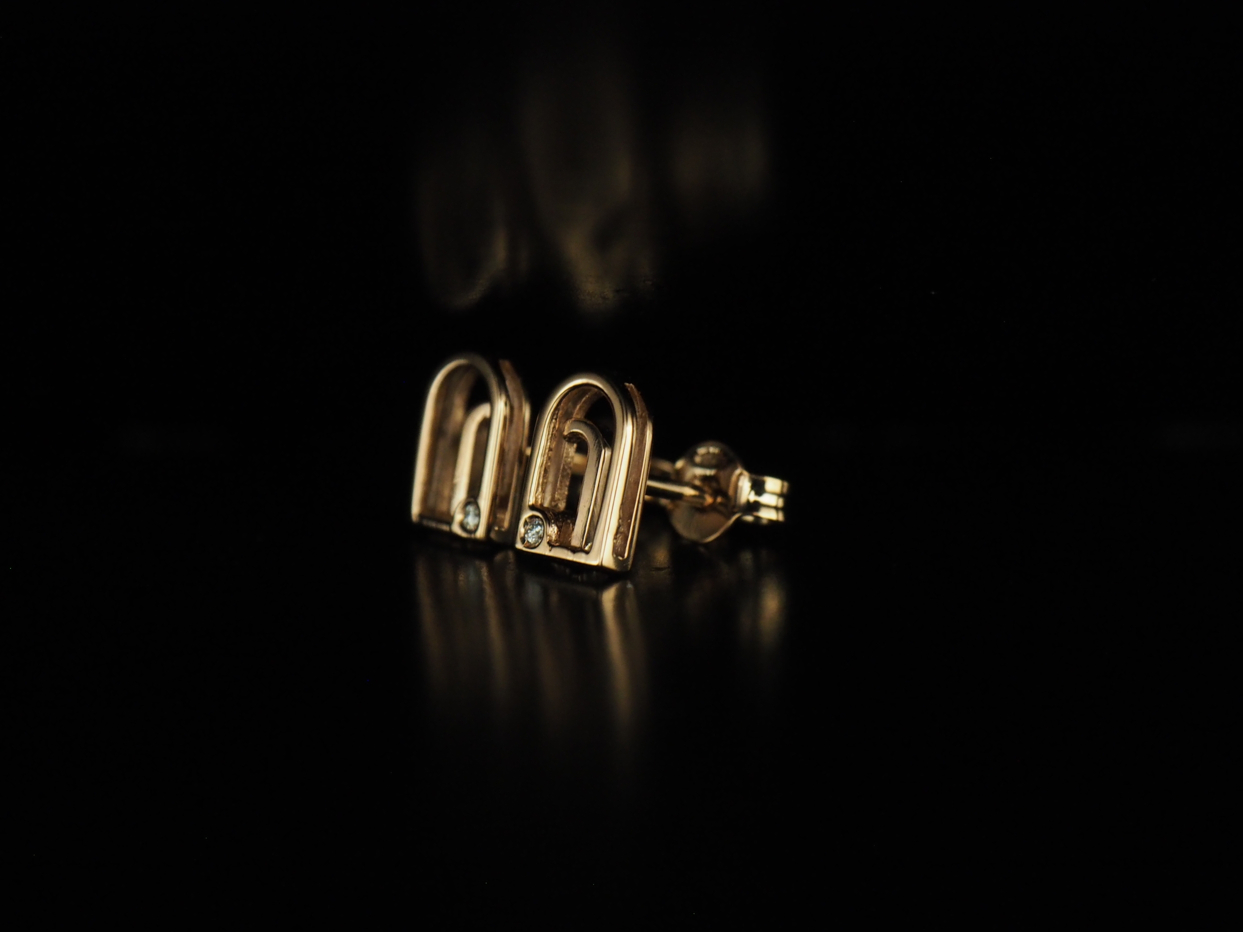 Orecchini in oro giallo 18kt con diamanti, collezione I Portici, foto 2 di 6