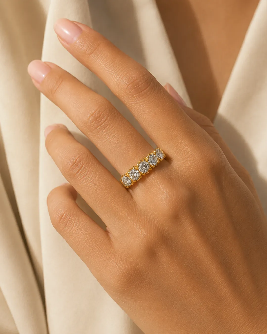Anello in oro giallo 18kt con diamanti brillanti, foto 4 di 4