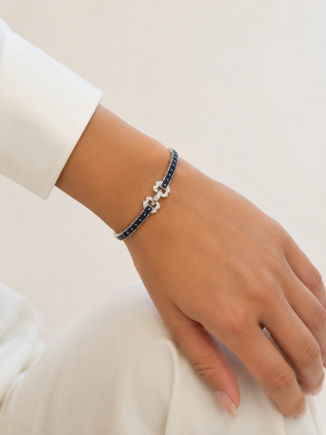Bracciale in oro bianco 18kt con zaffiri e diamanti, foto 3 di 3