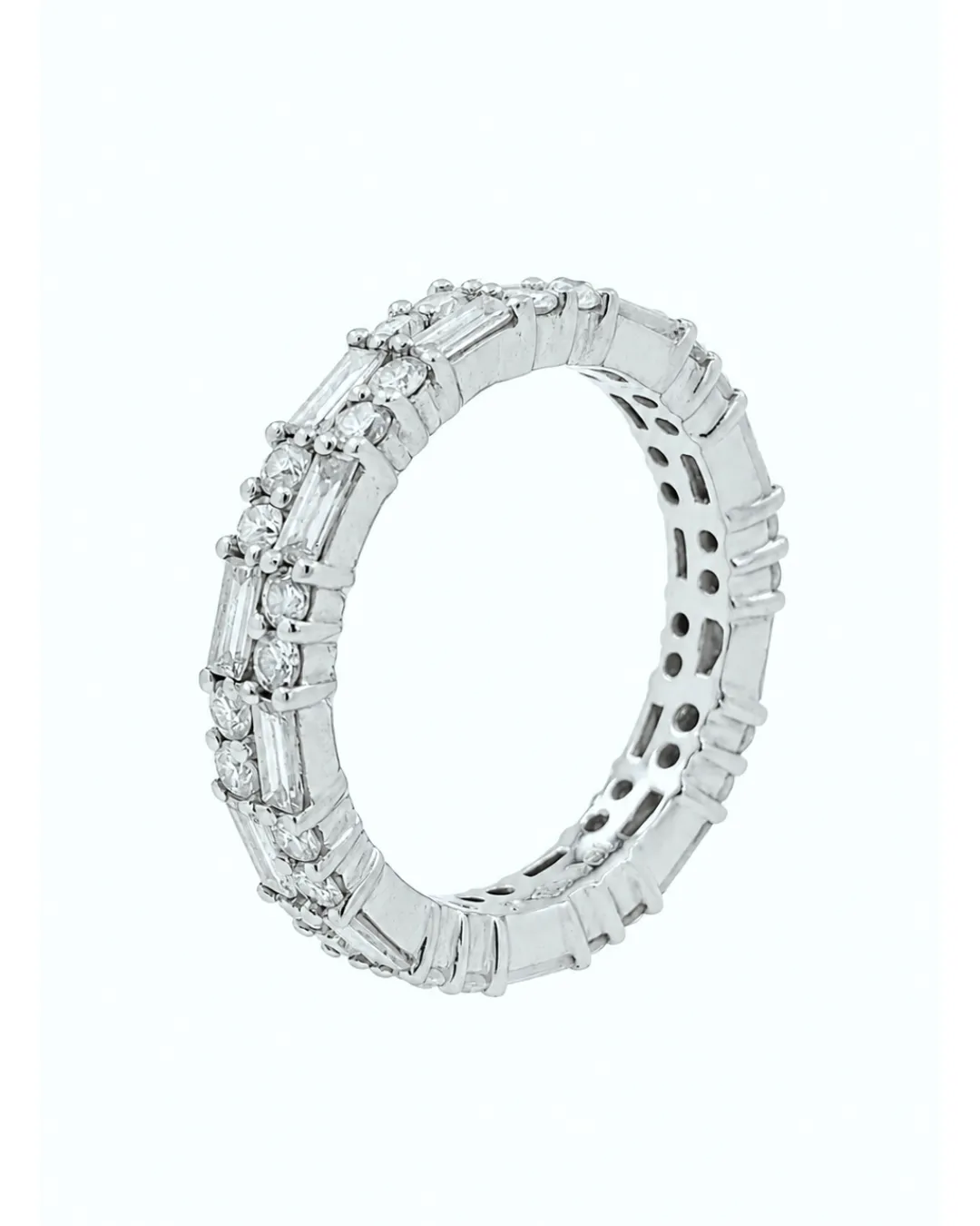 Eternelle in oro bianco 18kt con diamanti taglio baguettes e taglio brillante, foto 3 di 4